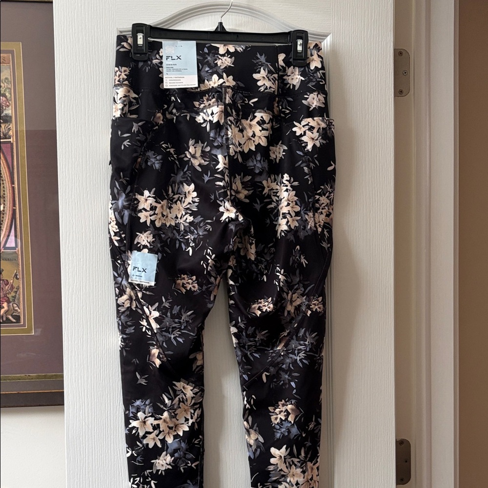 FLX Women's Floral Black Leggings